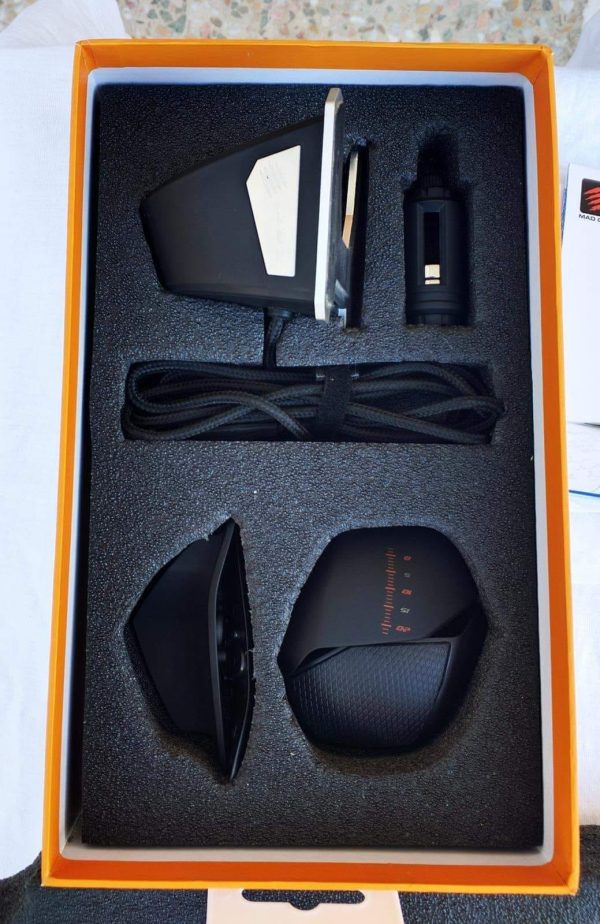 Mad Catz (R. A. T. ) RAT 9 Premium Mechanical Wireless Gaming Mouse - Image 4