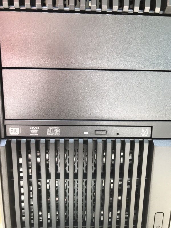 HP Z640 Workstation - Image 2