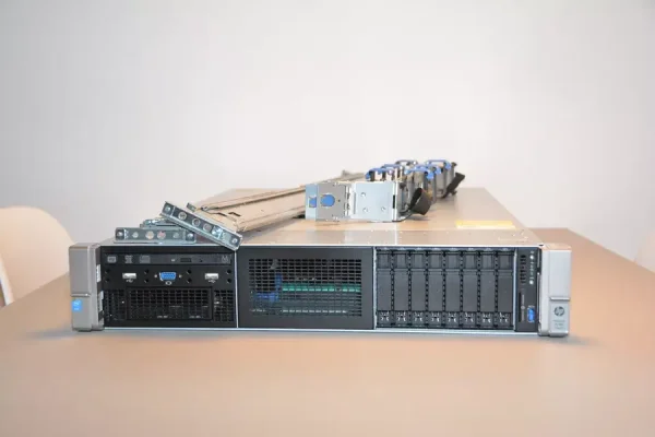 HP ProLiant DL380 Gen9 Server - Image 8